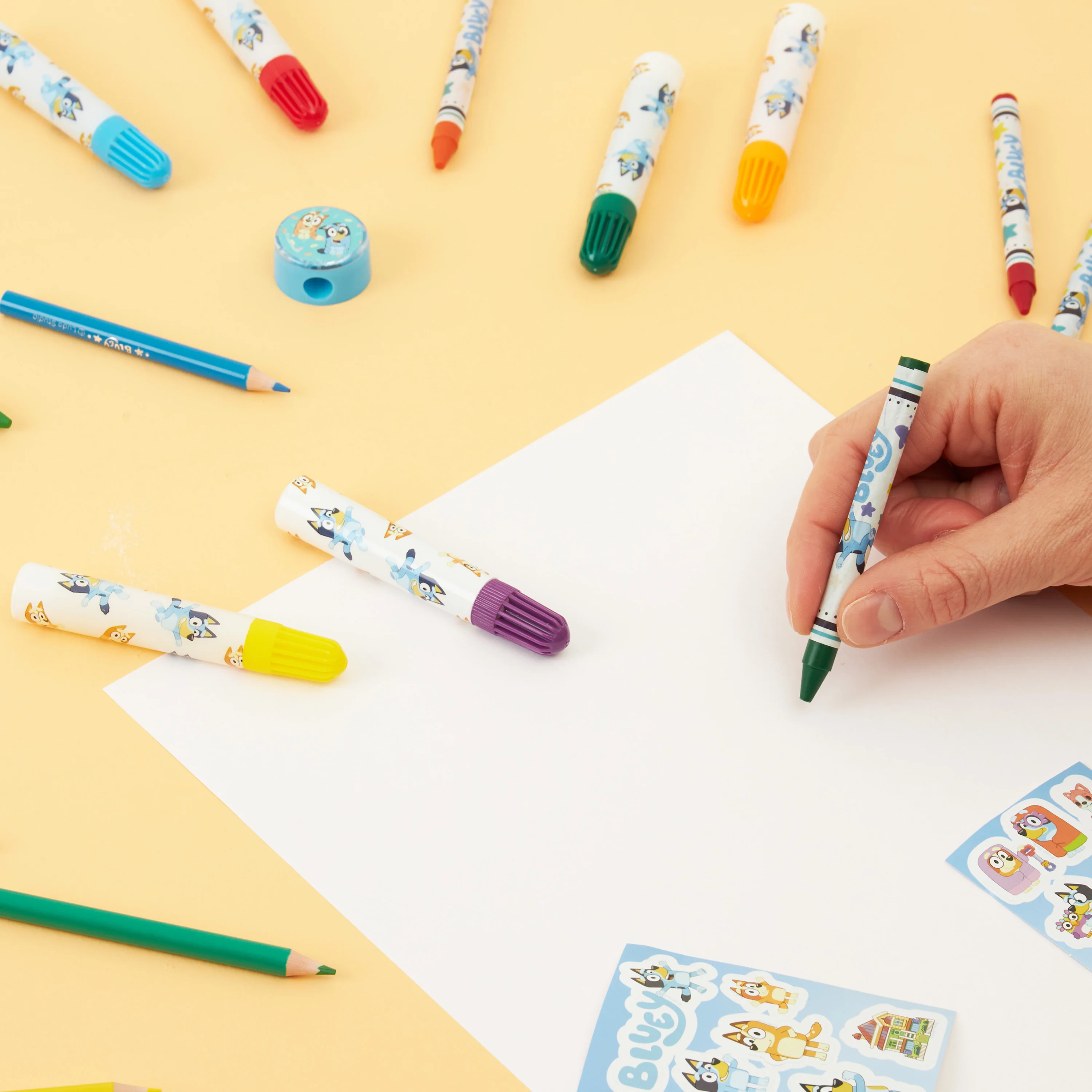 Bluey Art Set for Kids Art Supplies Paints Colouring Pens Colouring Pencils Crayons Carry Case Arts and Crafts Kids Gifts (Blue Halfmoon Case) - Image 5