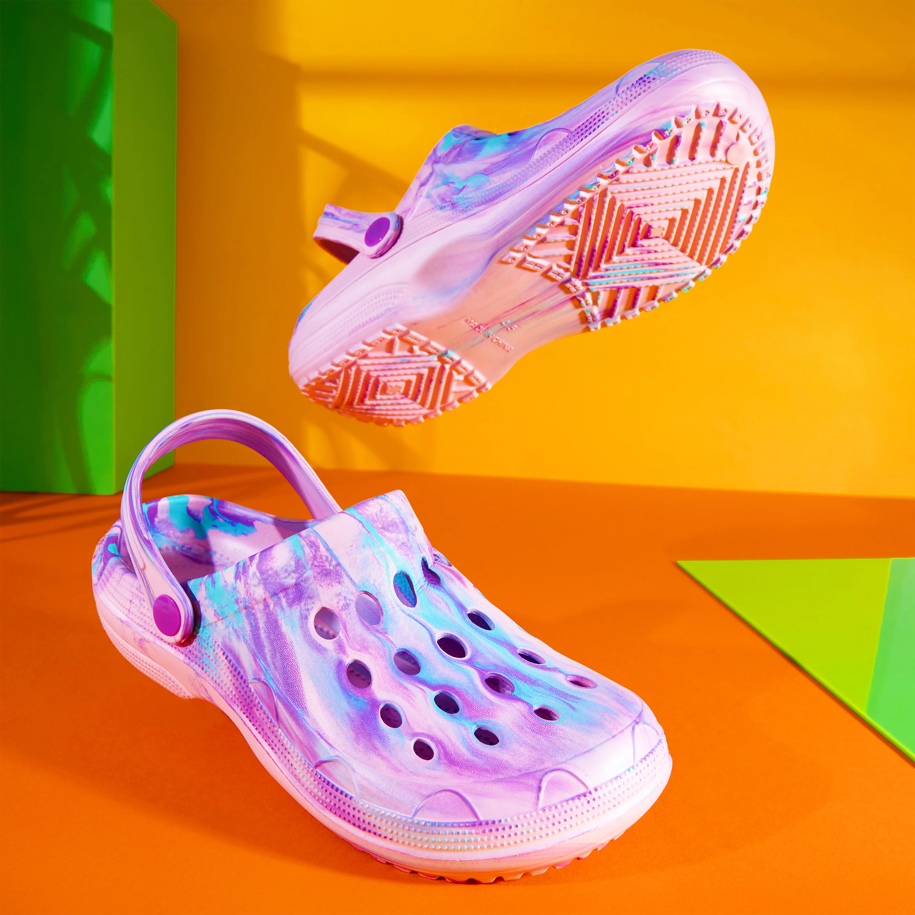 CityComfort Clogs for Women Garden Shoes Tie Dye Summer Slip On with Strap for Beach Pool Indoor Outdoor Holiday Essentials - Image 11
