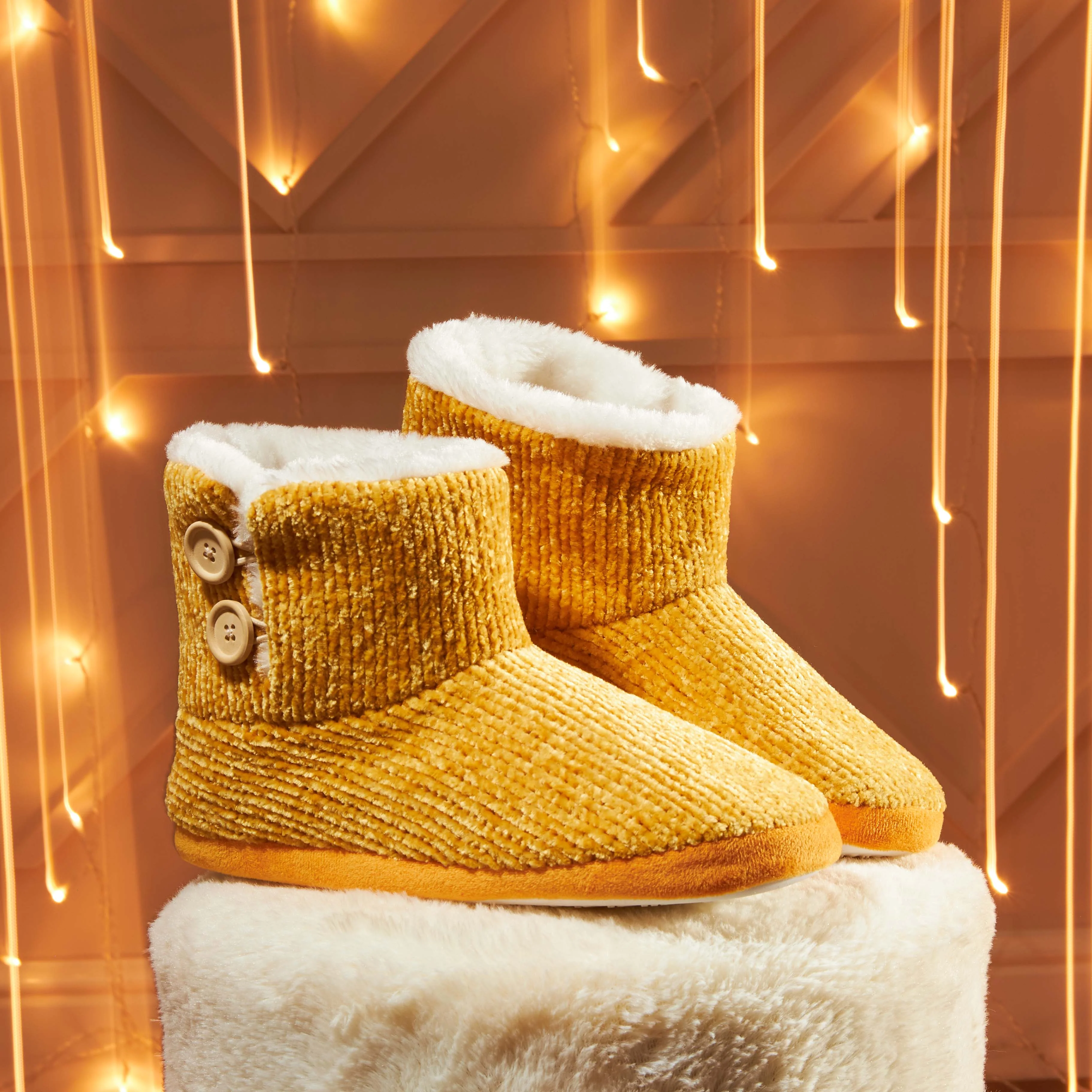 CityComfort Ladies Slippers, Faux Fur Bootie Slippers Women, Slipper Ankle Boots with Rubber Sole - Image 24