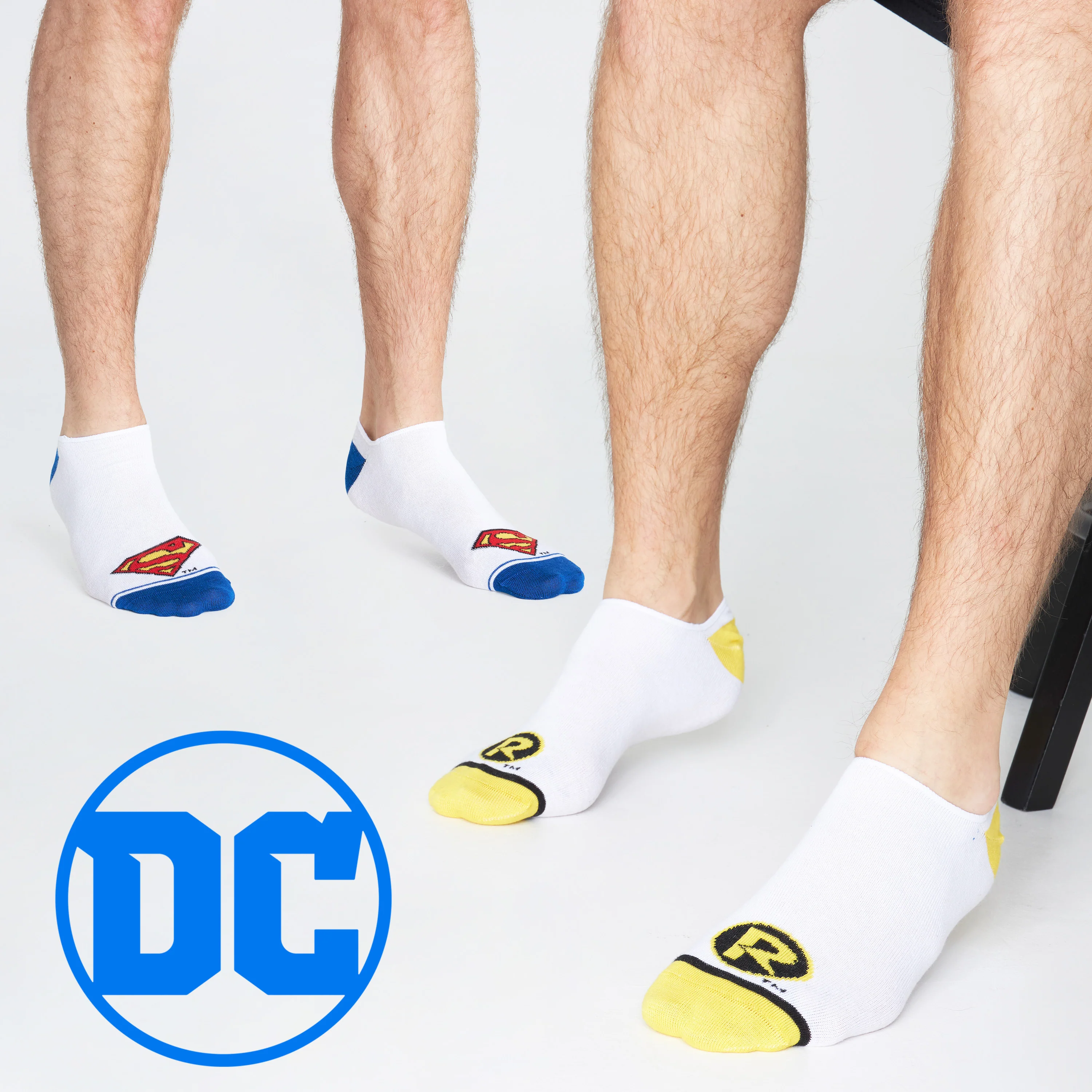 DC Comics Invisible Socks Men - Pack of 5 Summer No Show Socks Men, Teenagers Batman Superman Size 8-11 Trainer Socks - Image 4
