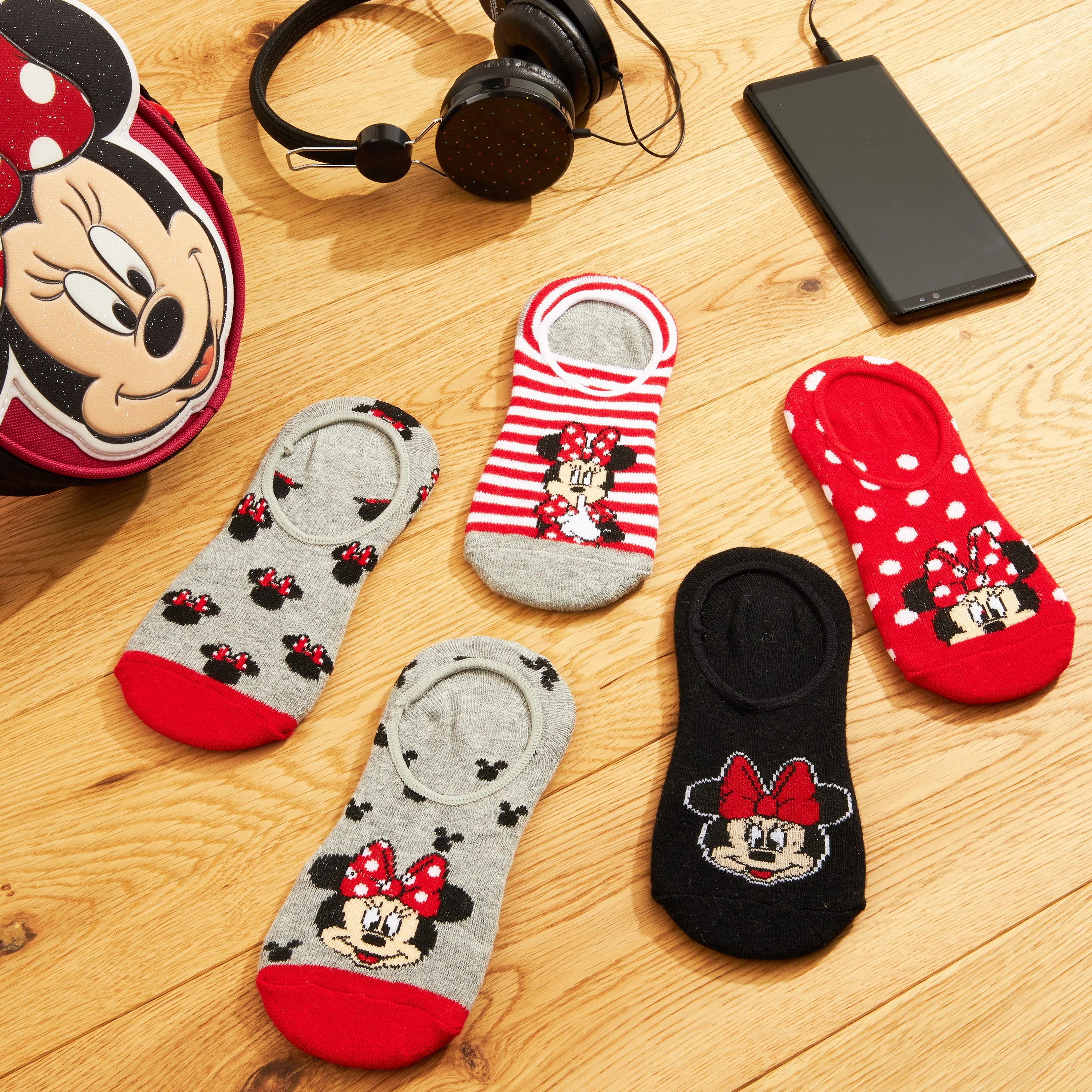 Disney Invisible Girls Socks Pack of 5, Minnie Mouse Low Cut Socks for Kids - Image 4