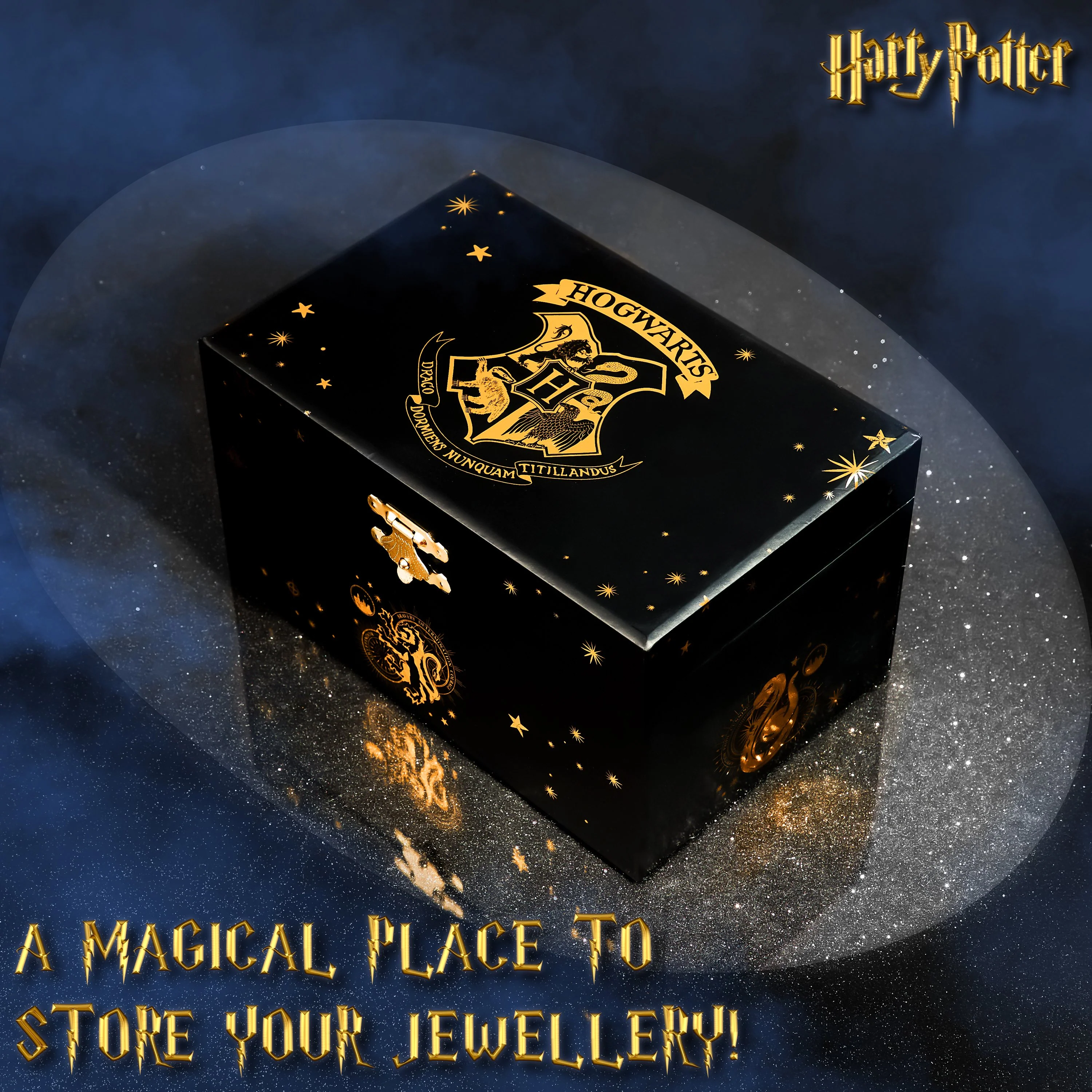 Harry Potter Girl's Musical Jewellery Box, Spinning Hogwarts Crest, Harry Potter Gifts - Image 2
