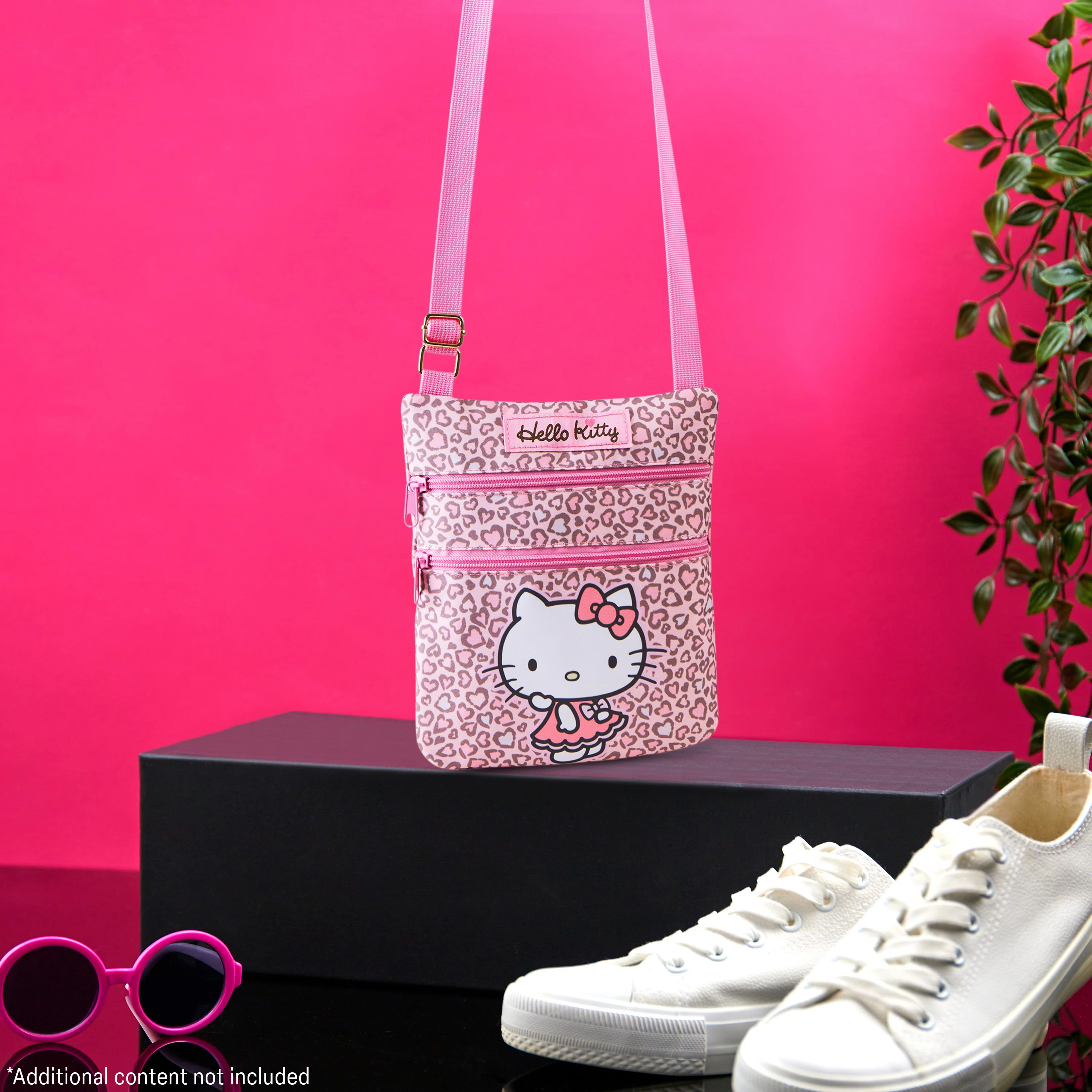 Hello Kitty Crossbody Bag for Girls - Adjustable Strap 2 Pockets - Gifts for Girls - Image 2