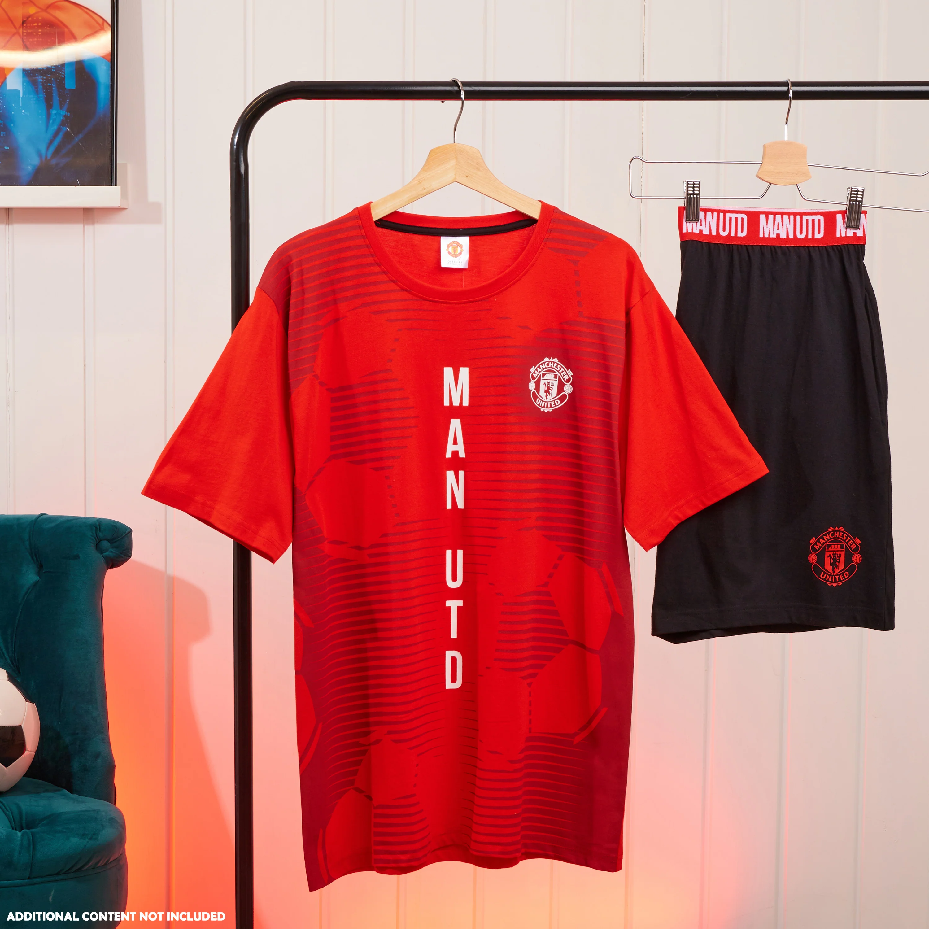 Manchester United F.C. Mens Short Pyjamas Set, Breathable 2 Piece Lounge Wear - Image 2