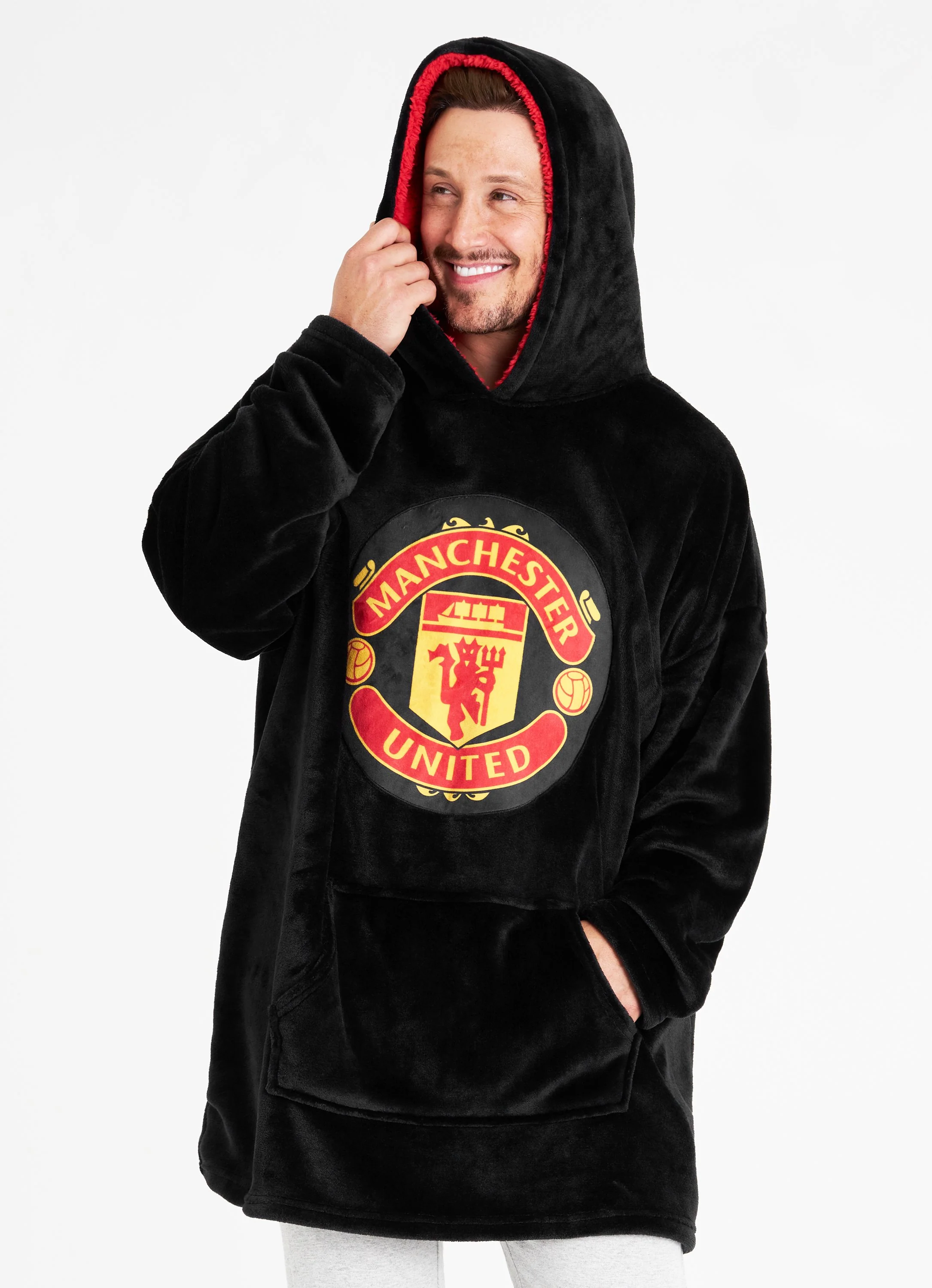 Manchester United F.C. Oversized Hoodie Blanket For Men, Man U Football Gifts - Image 2