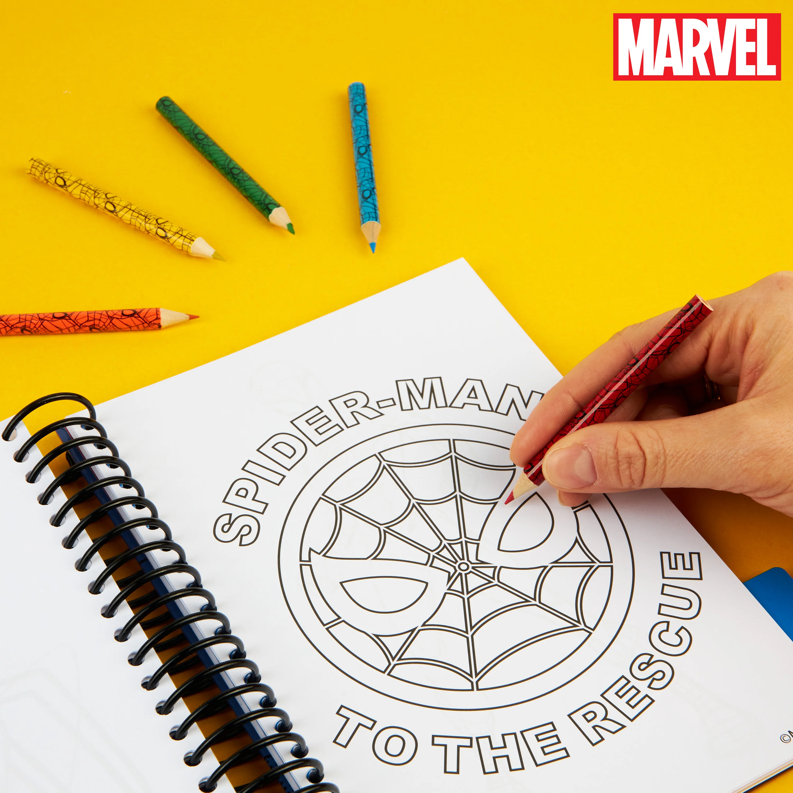 Marvel Boys Sticker Book with Over 1000 Spiderman Stickers - Spiderman - Image 2