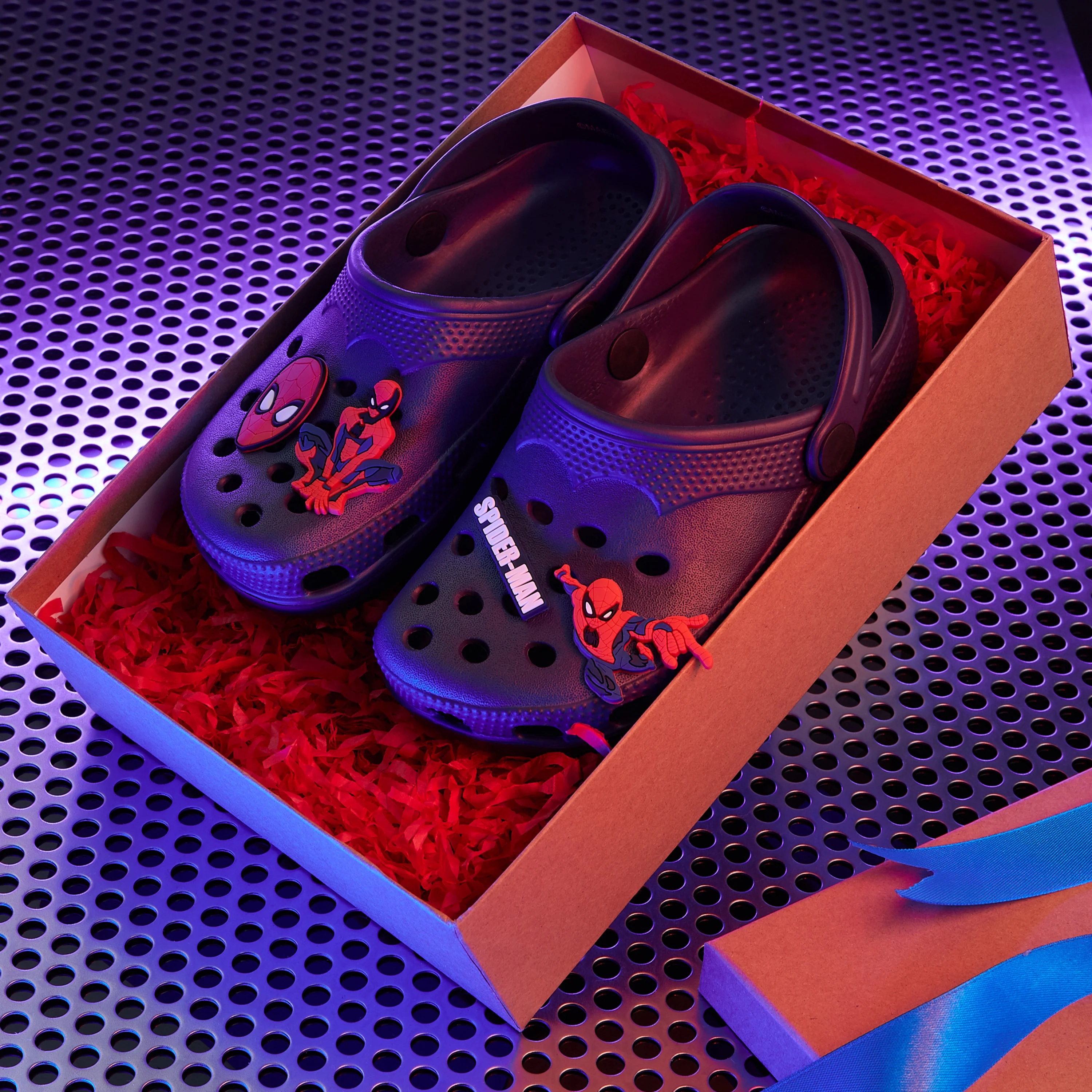 Marvel Boys Clogs with Removable Rubber Charms - Navy Spiderman - Image 2