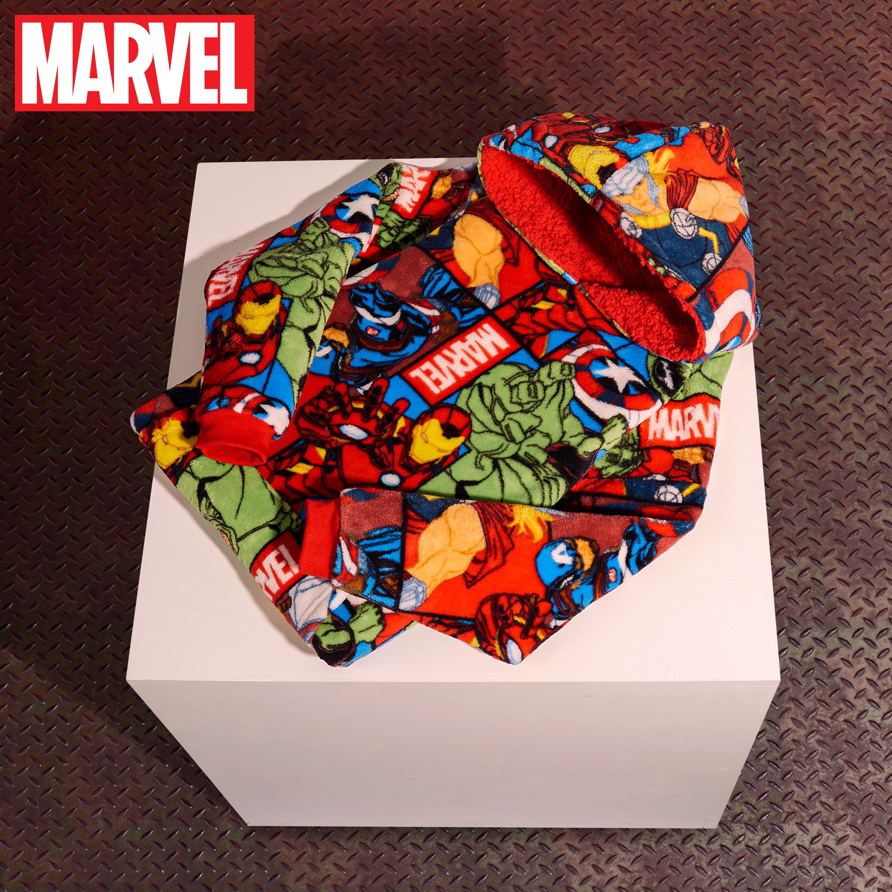 Marvel Oversized Blanket Hoodie Kids Avengers Captain America Iron Man Thor Hulk - Image 3