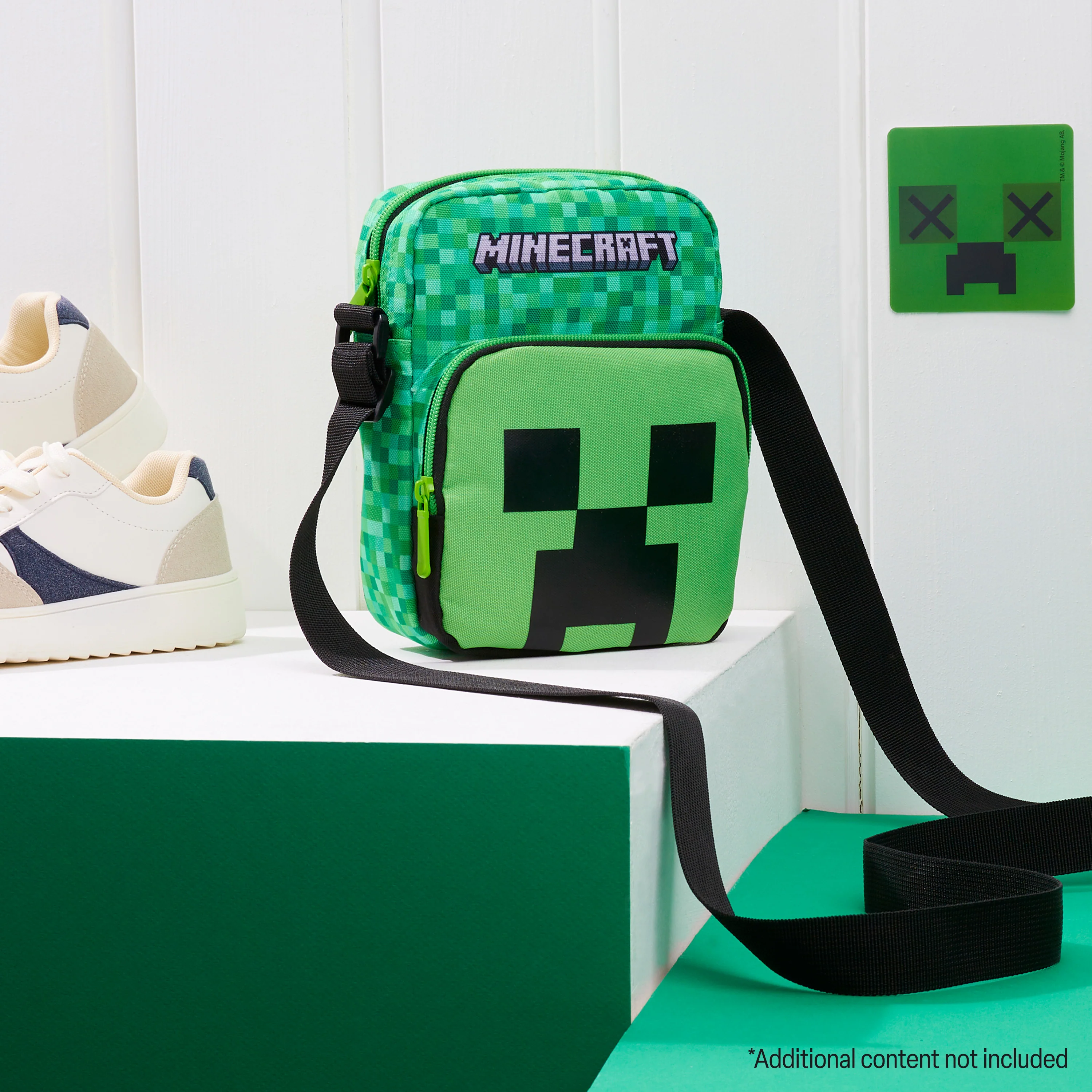 Minecraft Shoulder Bag for Kids & Teenagers, Creeper Sling Bag With Adjustable Strap, Travel & Holiday Essentials, Gamer Gifts for Boys - Image 2