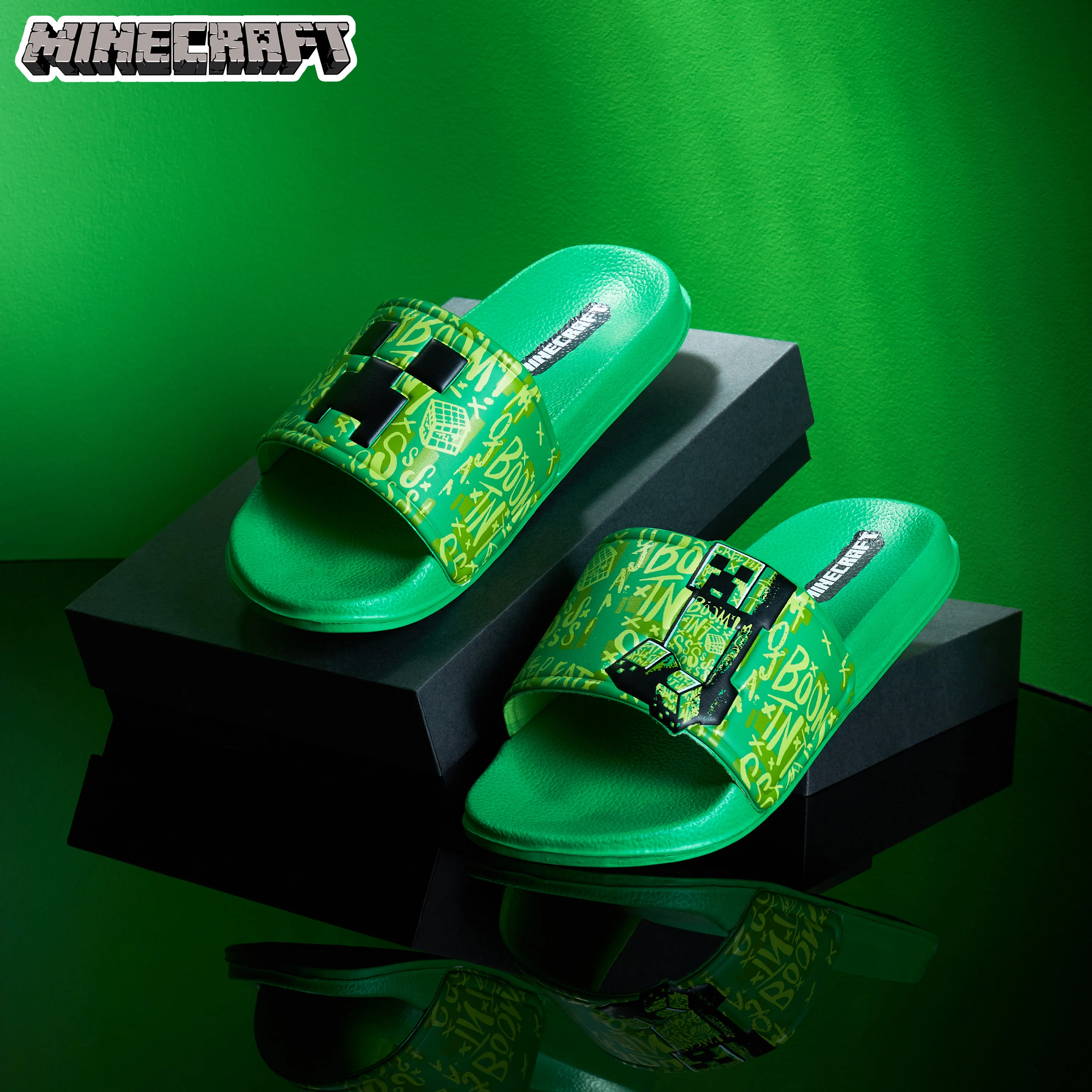 Minecraft Sliders for Boys and Teenagers, Kids Flip Flops - Image 2