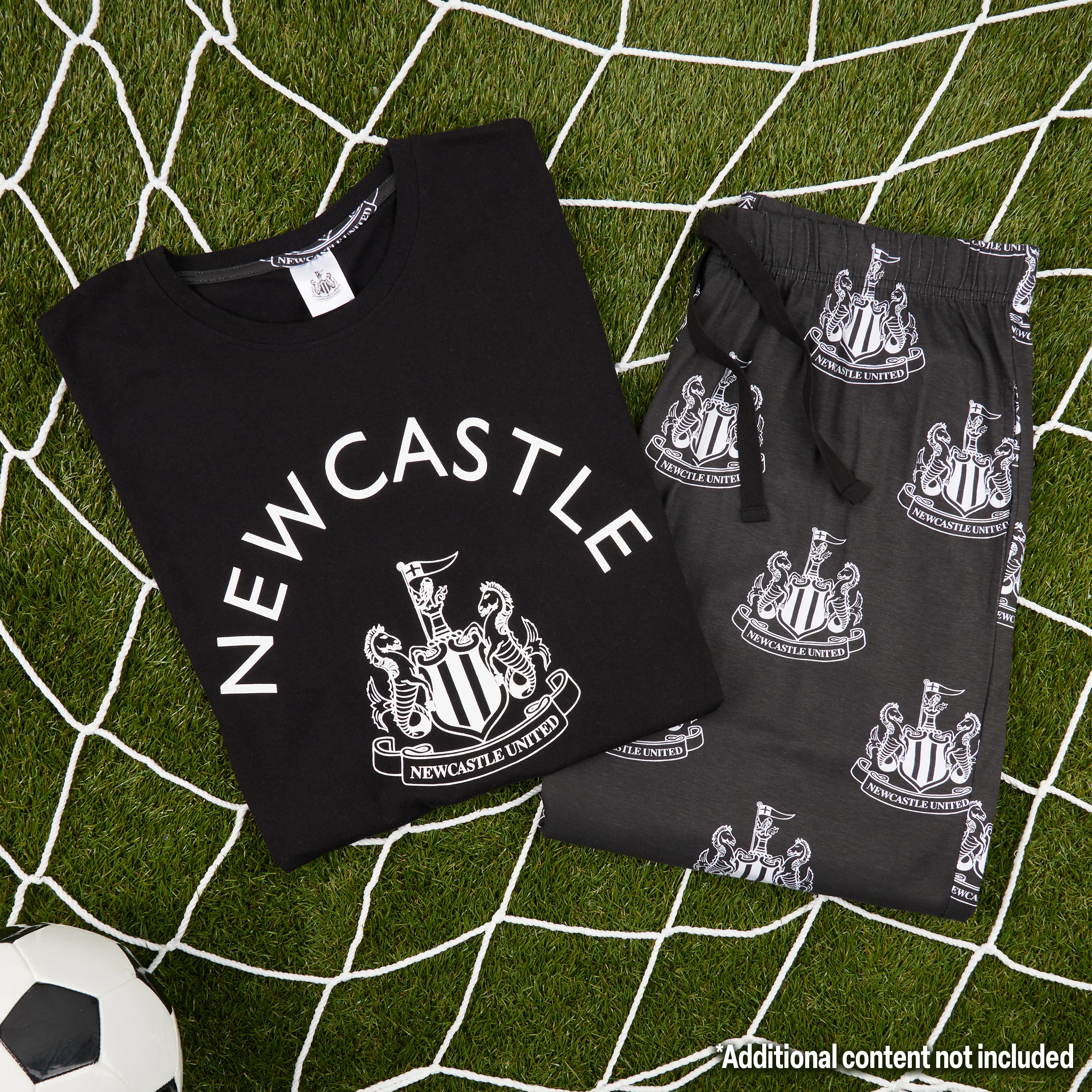 NEWCASTLE UNITED F.C. Pyjamas Set for Men Teens- Football Gifts for Men and Teens - Image 5