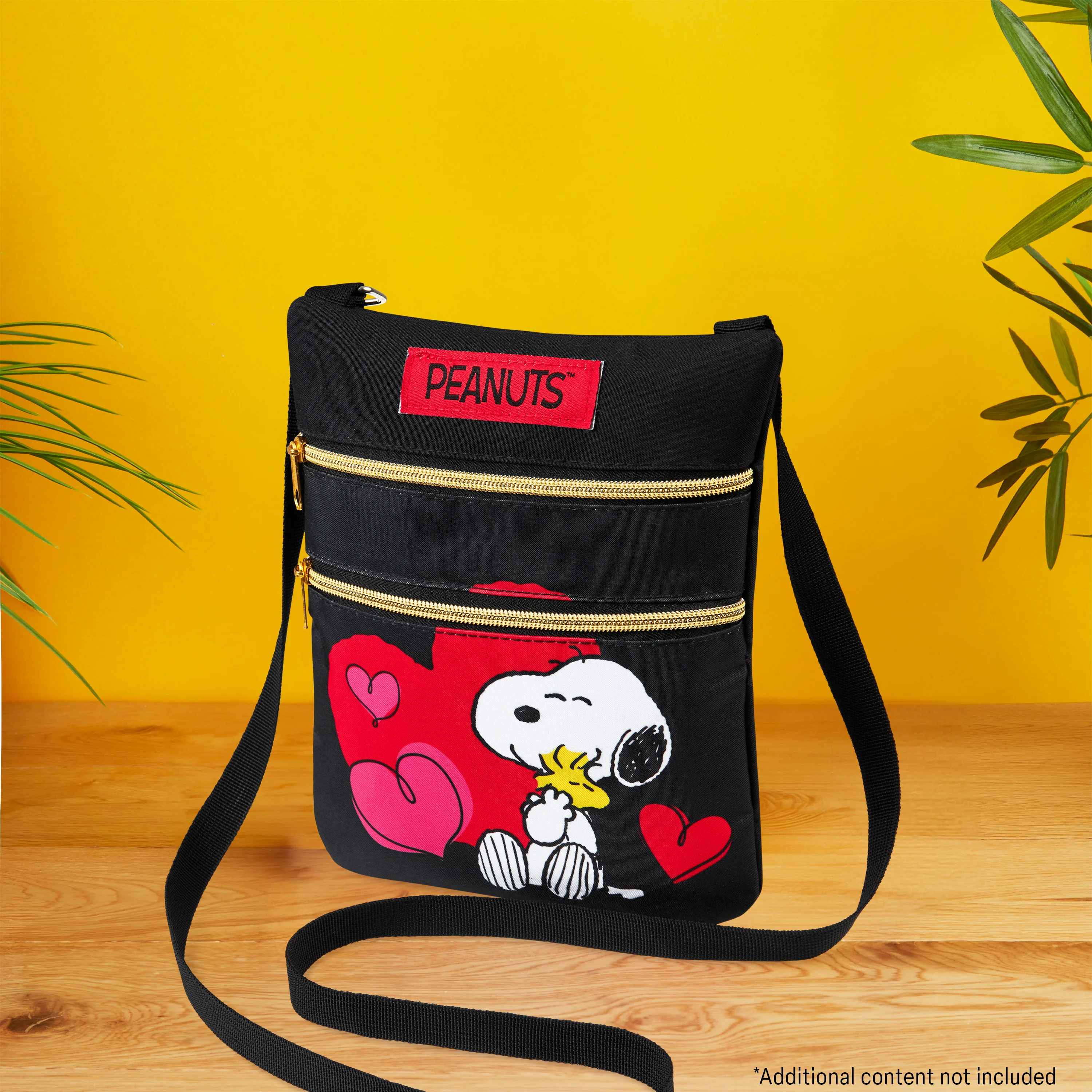 Peanuts Snoopy Crossbody Bag for Girls - Adjustable Strap 2 Pockets - Gifts for Girls - Image 2