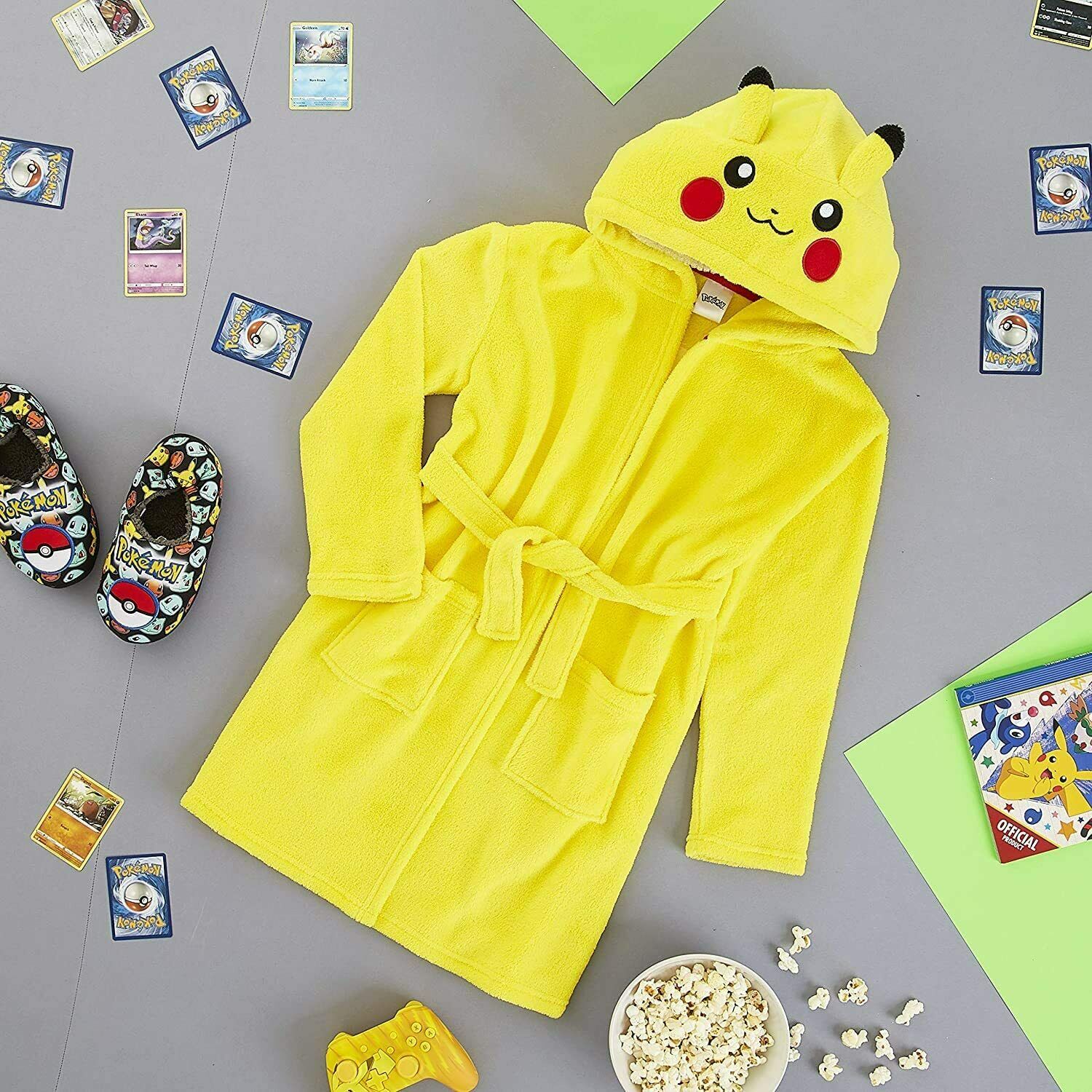 Pokemon Soft Fleece Dressing Gown with 3D Pikachu Hood for Kids - Image 4