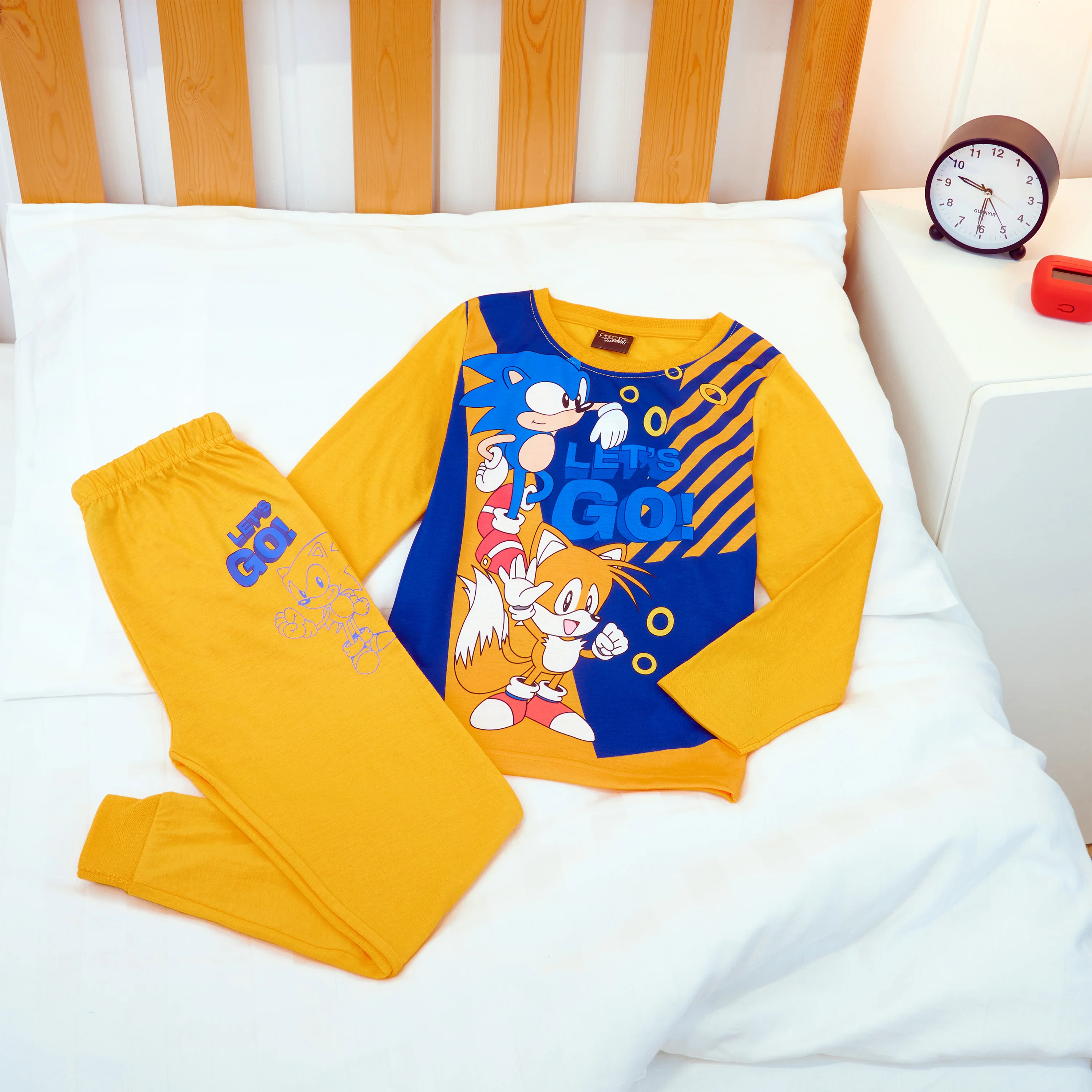 SONIC THE HEDGEHOG, Shadow Boys Long Sleeve Pyjama Set, Cosy Nightwear Soft PJs - Image 4