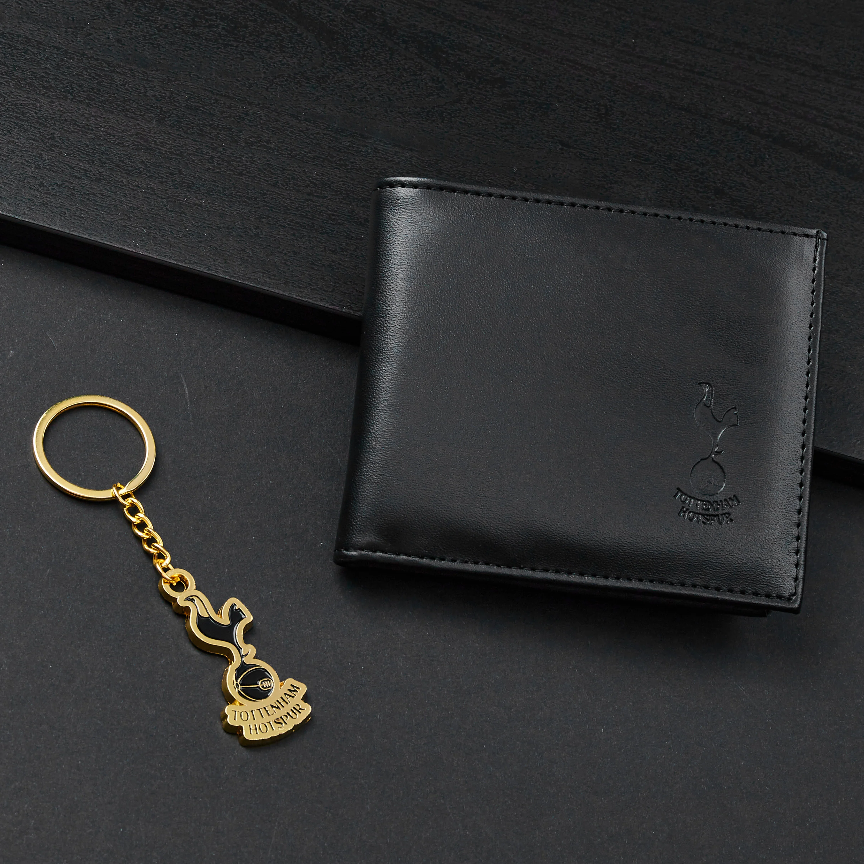 Tottenham Hotspur F.C. Sports Fan Wallet Accessories Set with Card Slots & Coin Pocket - Image 2
